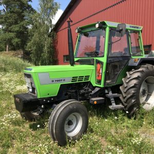 Tracteur Deutz D7207 C ID : 2208764365