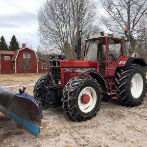 International 1455 AXL 4WD ID: 85345383