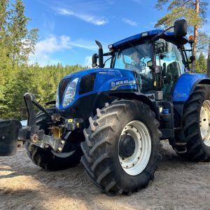 New Holland T7.210 ID: 7493084